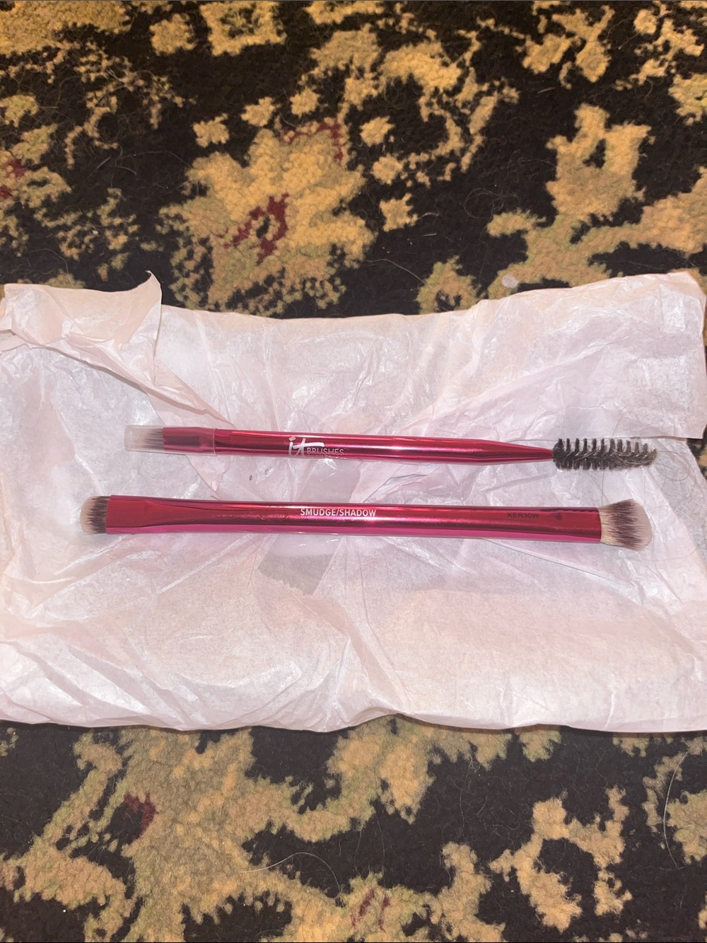 it cosmetics Double-Ended Eye Brush Set - Metallic Pink - Picture 1 of 2